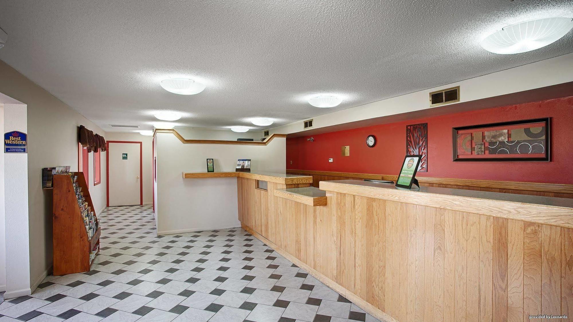 Sturgis Lodge And Suites Exterior photo